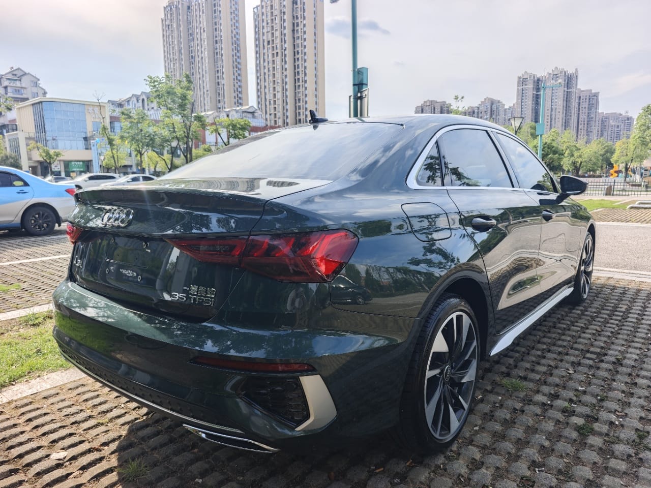 Audi A3L Limousine 35 TFSI - Фото 3