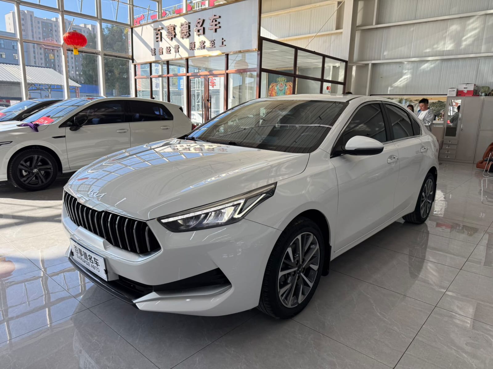 Kia K3 1.5 Fashion Edition - Фото 1