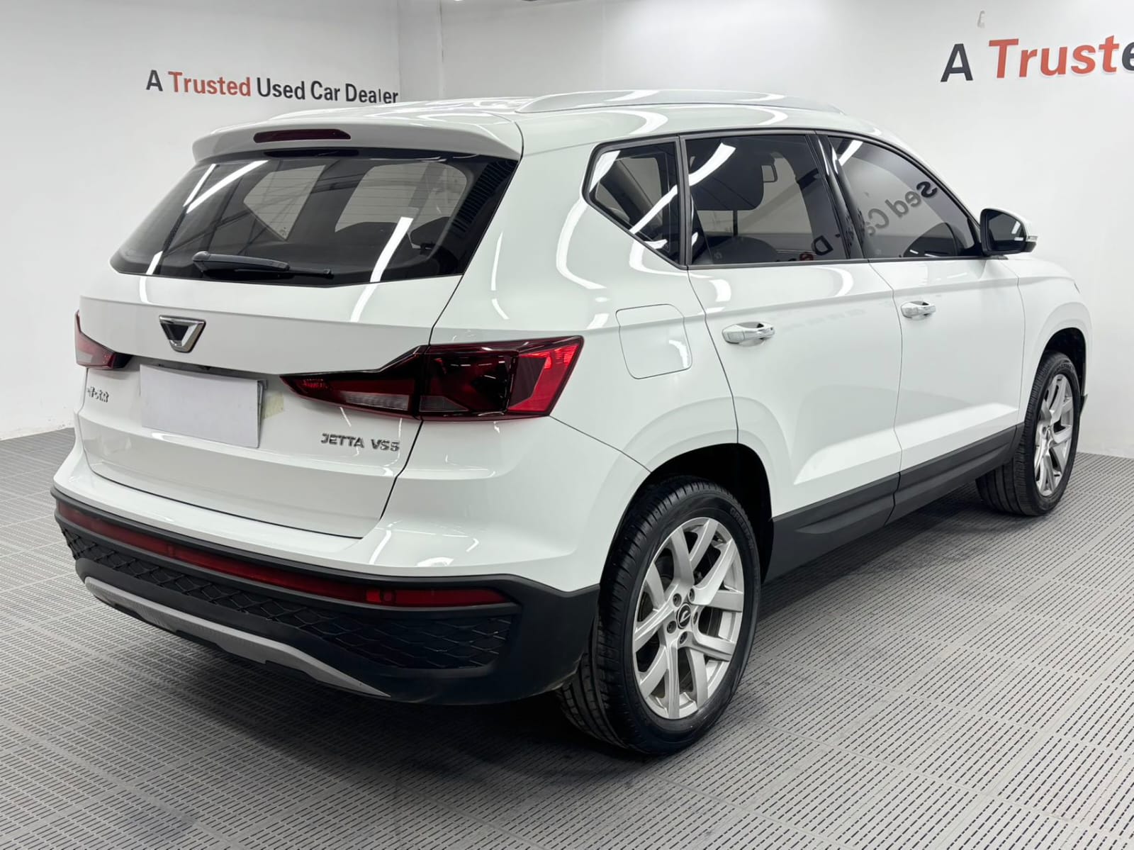 Jetta VS5 280TSI Manual Joy - Фото 3