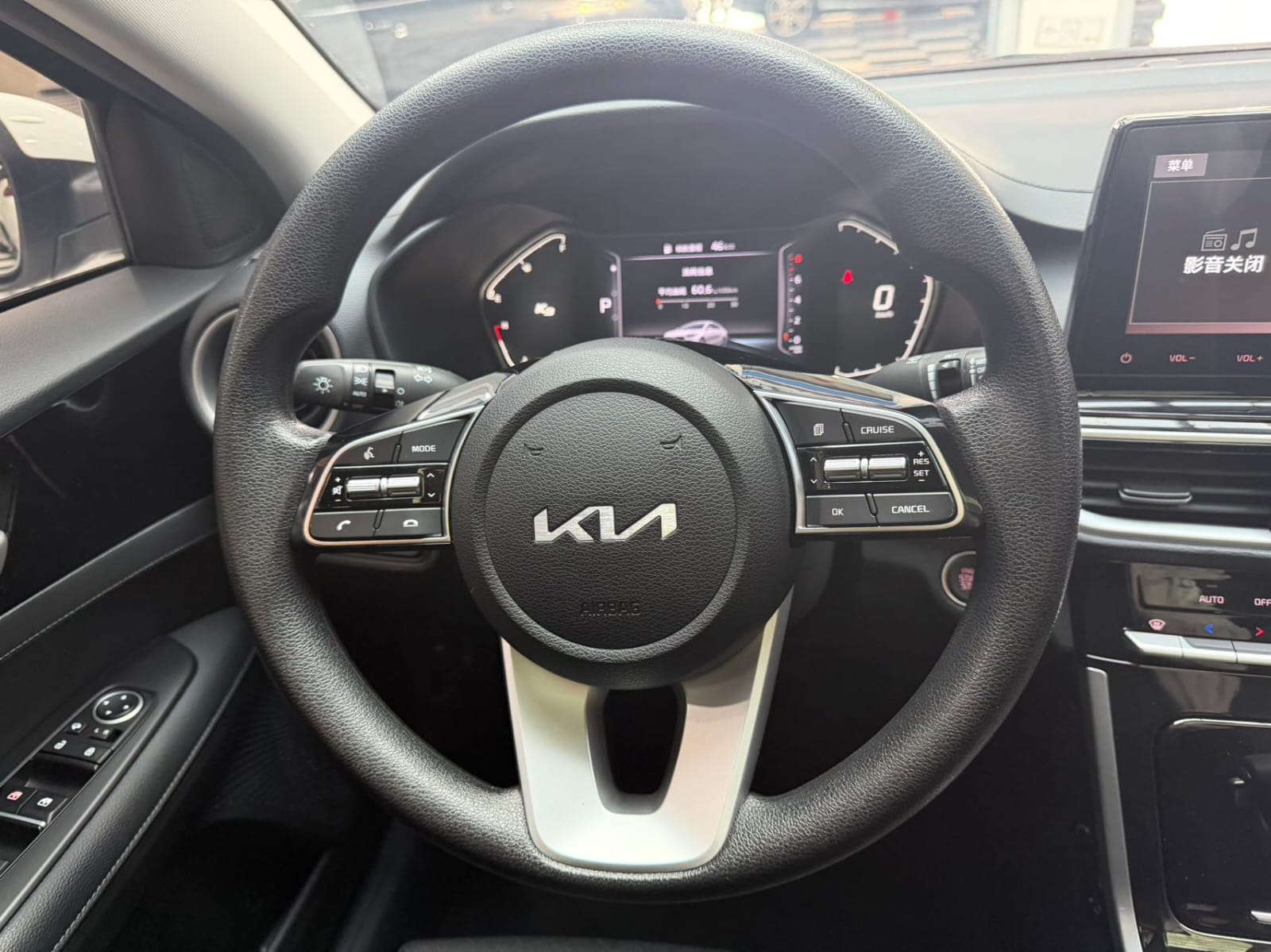 Kia K3 Fashion Edition - Фото 8