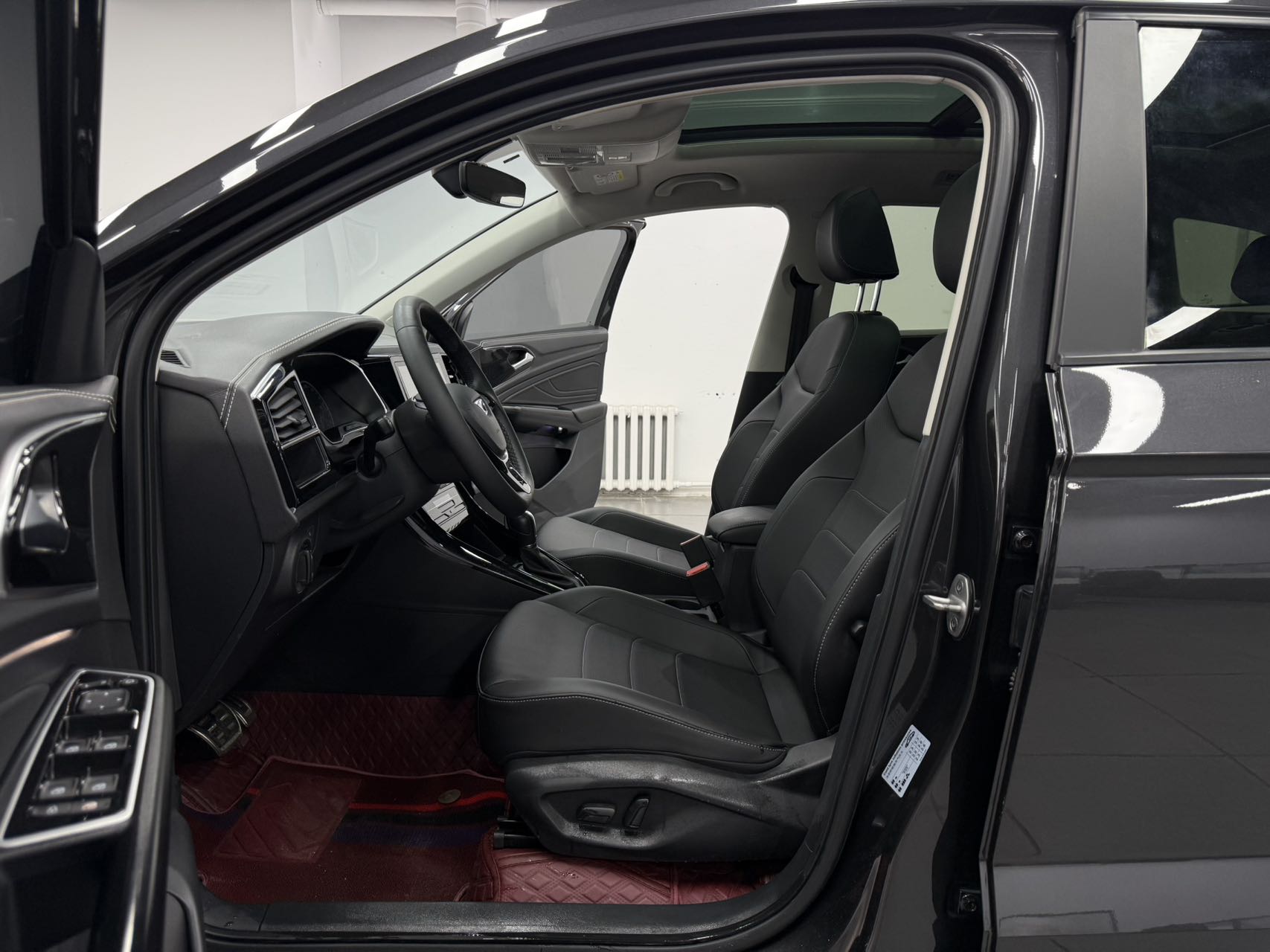 Jetta VS7 Black Front 1.4T Automatic Honor Edition - Фото 4