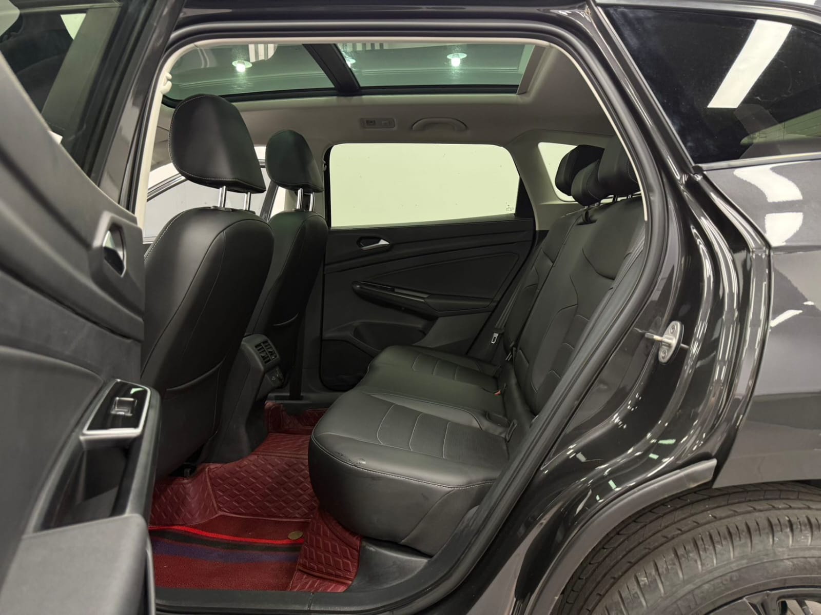 Jetta VS7 Black Front 1.4T Automatic Honor Edition - Фото 5