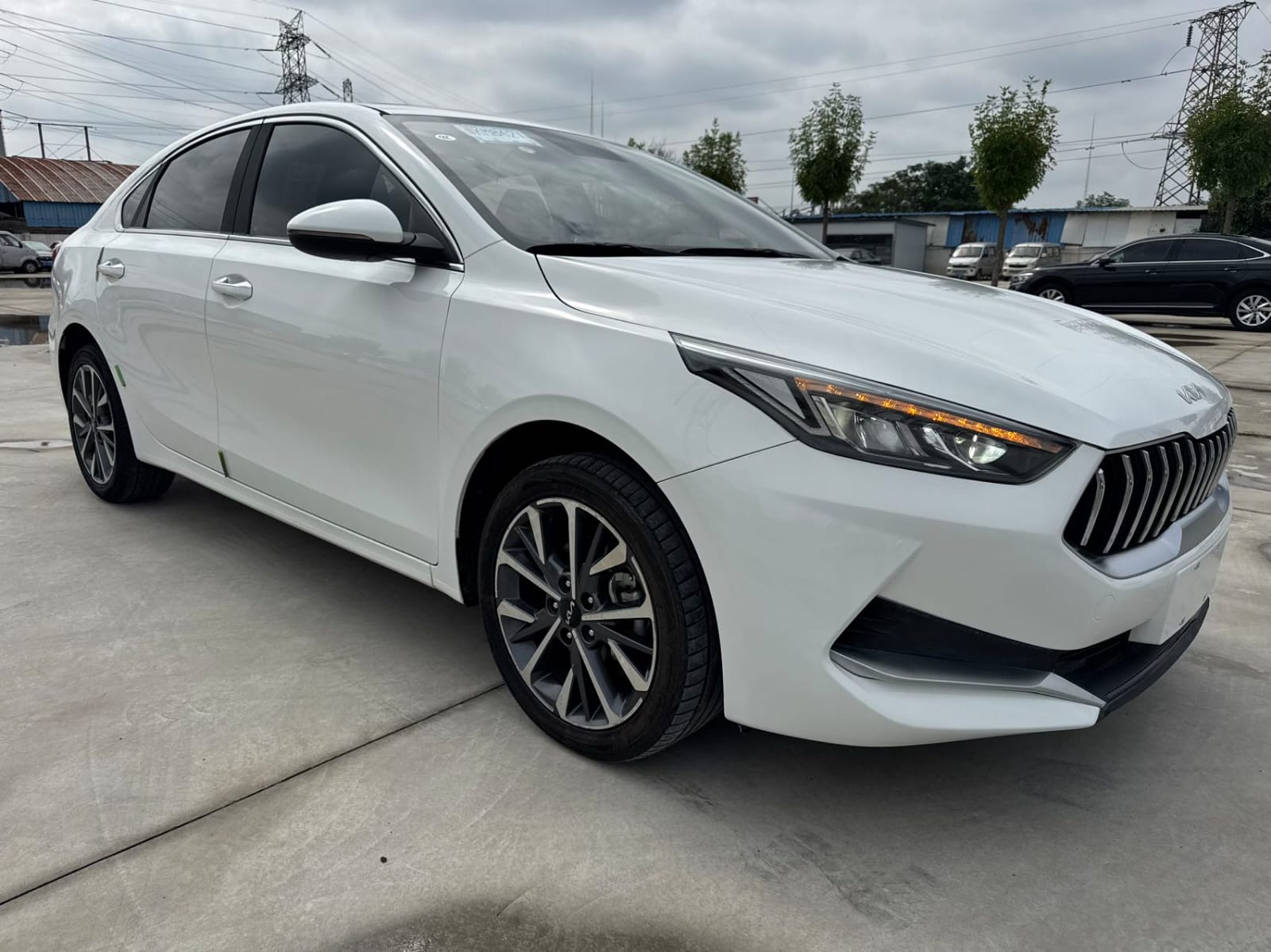 Kia K3 1.5L CVT Fashion Edition - Фото 2