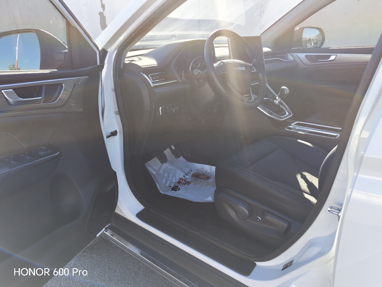 Haval M6 Plus 1.5T Elite Intelligent Connection