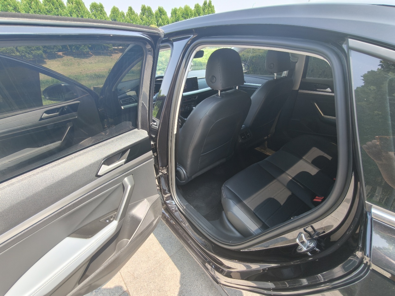 Volkswagen Lavida Starlight Full Edition