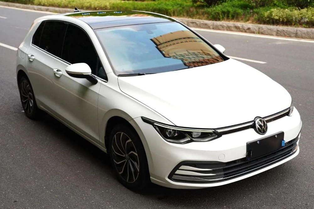 Volkswagen Golf 8 Pro 280TSI 1.4 TSI