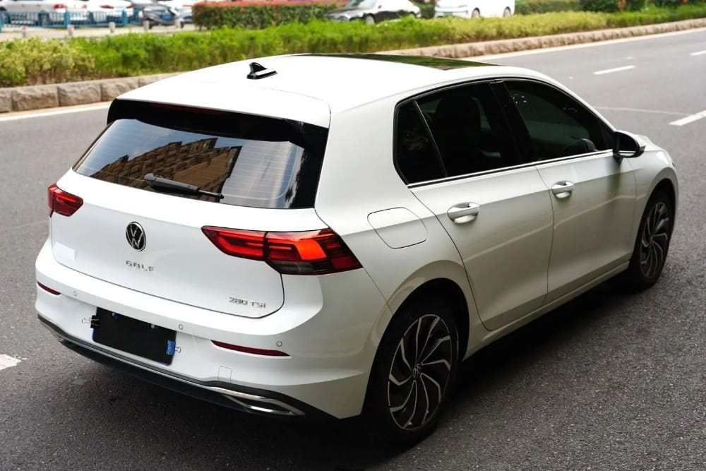 Volkswagen Golf 8 Pro 280TSI 1.4 TSI