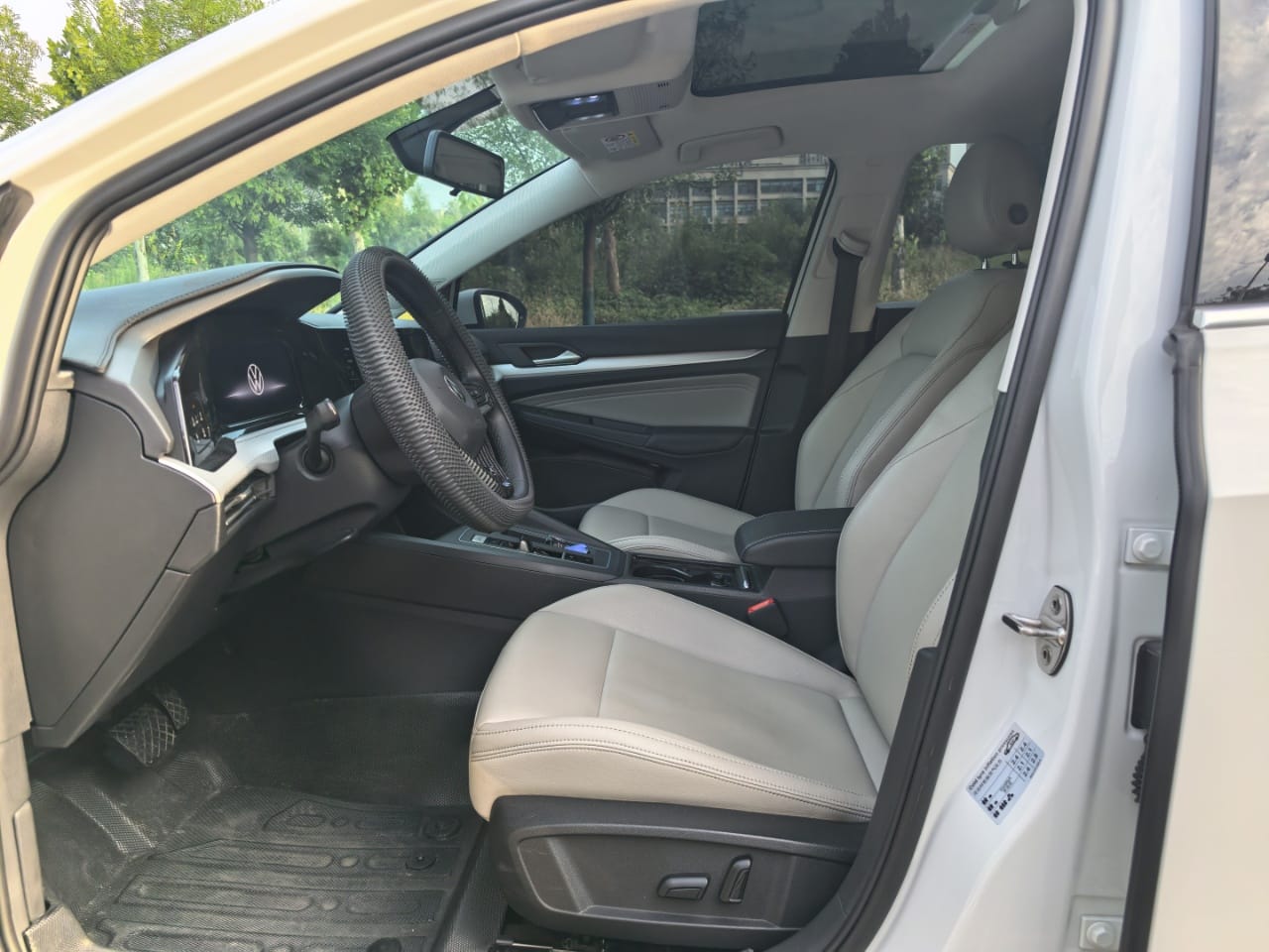 Volkswagen Golf 280TSI DSG Pro