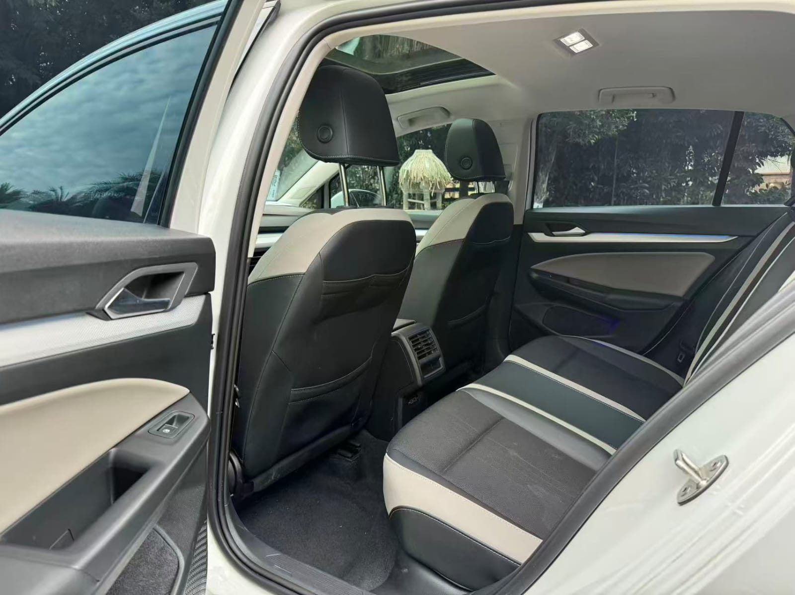 Volkswagen Golf 8 PRO 280TSI 1.4 TSI DSG
