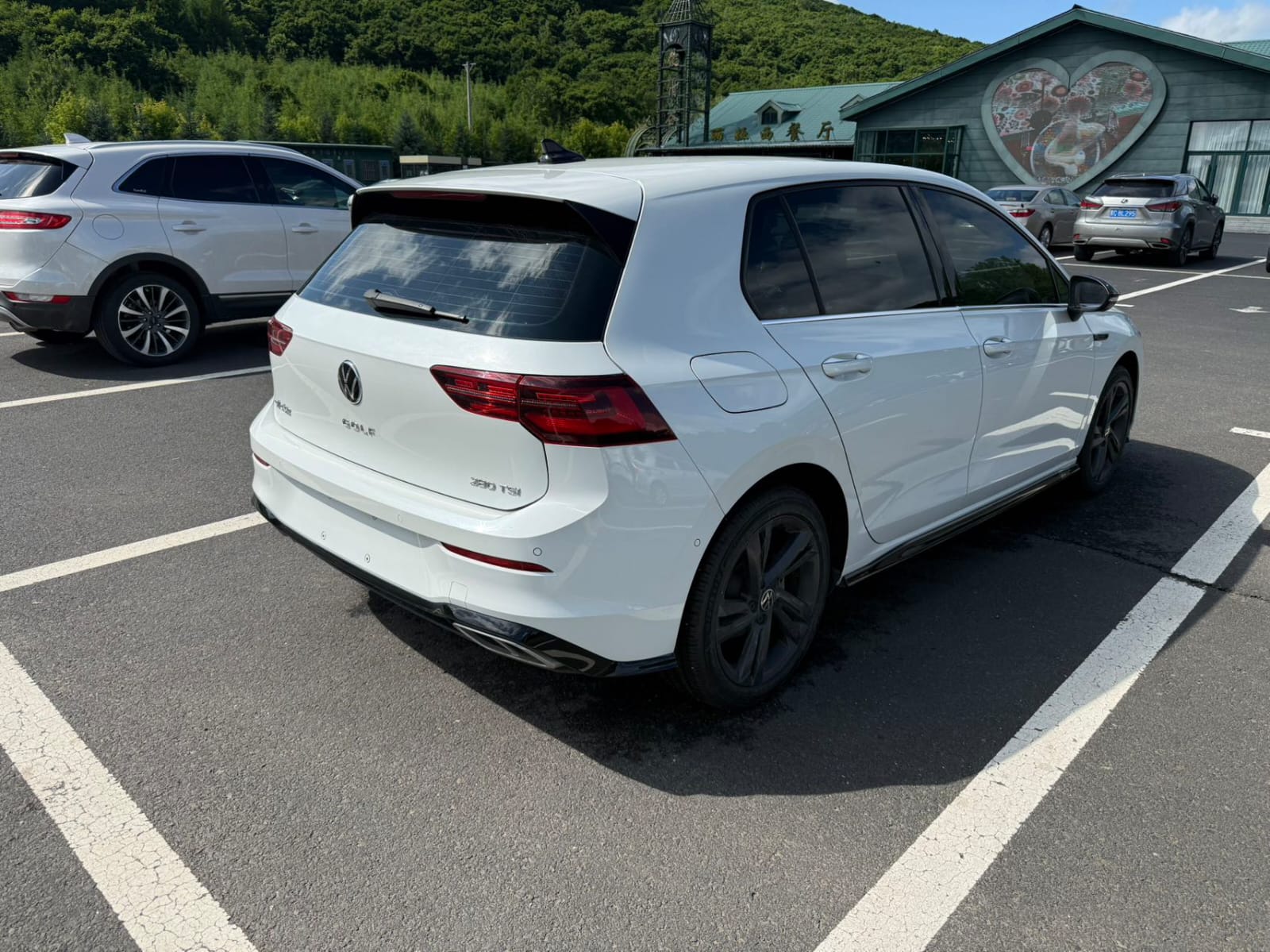 Volkswagen Golf 8 R-Line 1.4TSI 280TSI Lite
