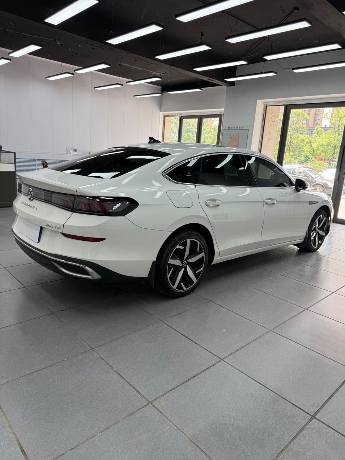 Volkswagen Lamando L 1.4TSI 280TSI