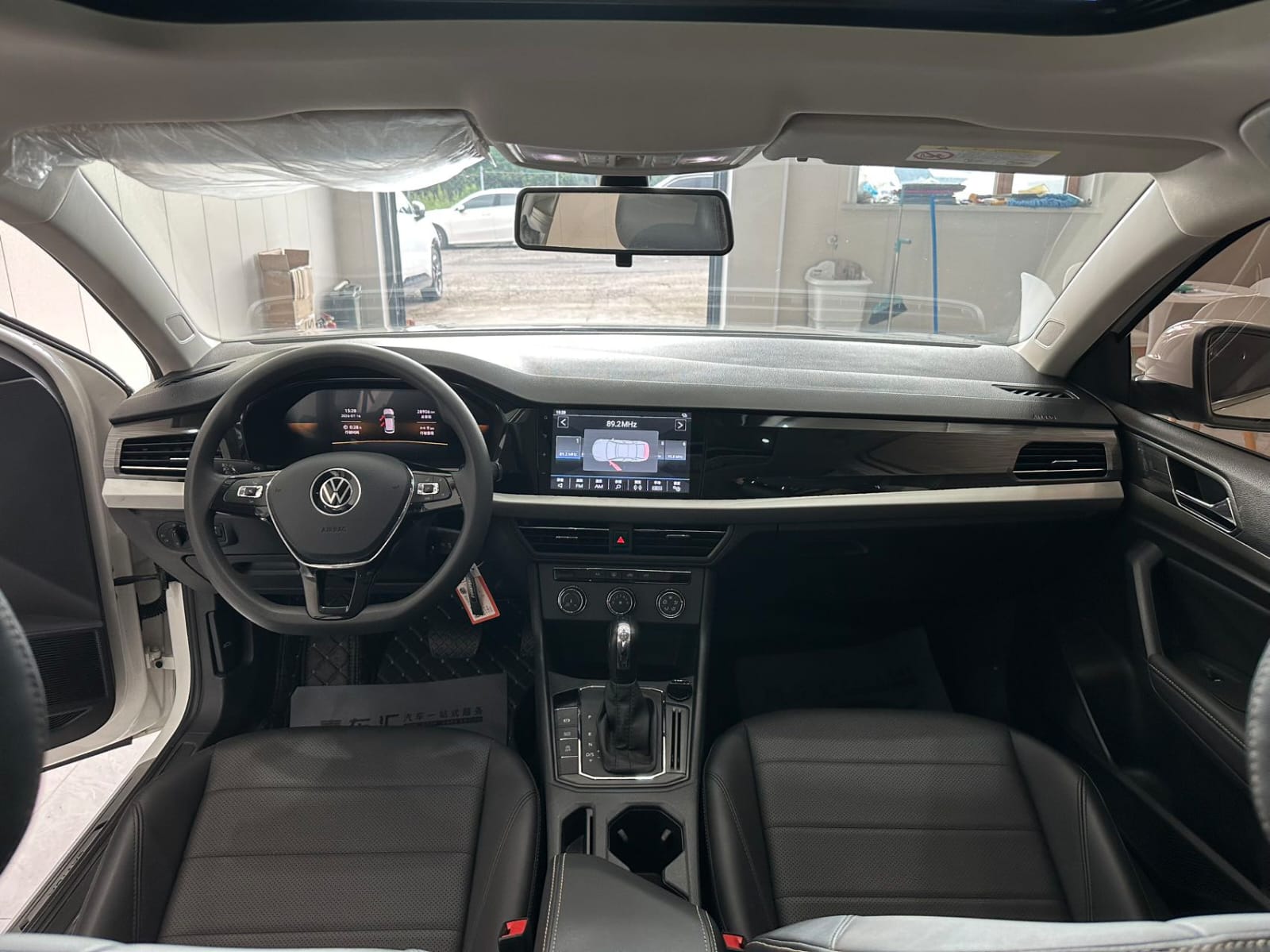 Volkswagen Lavida 1.5L Automatic Comfort Edition
