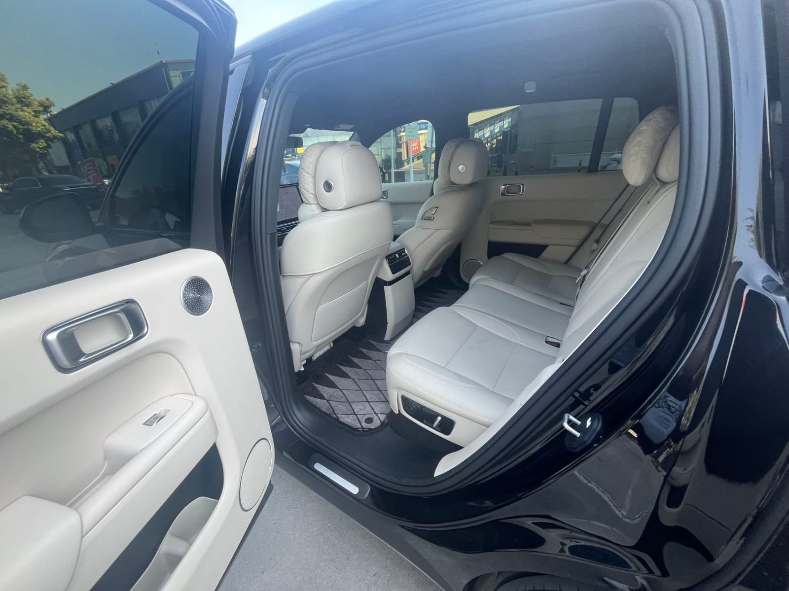 Lixiang L7 Ultra 2025