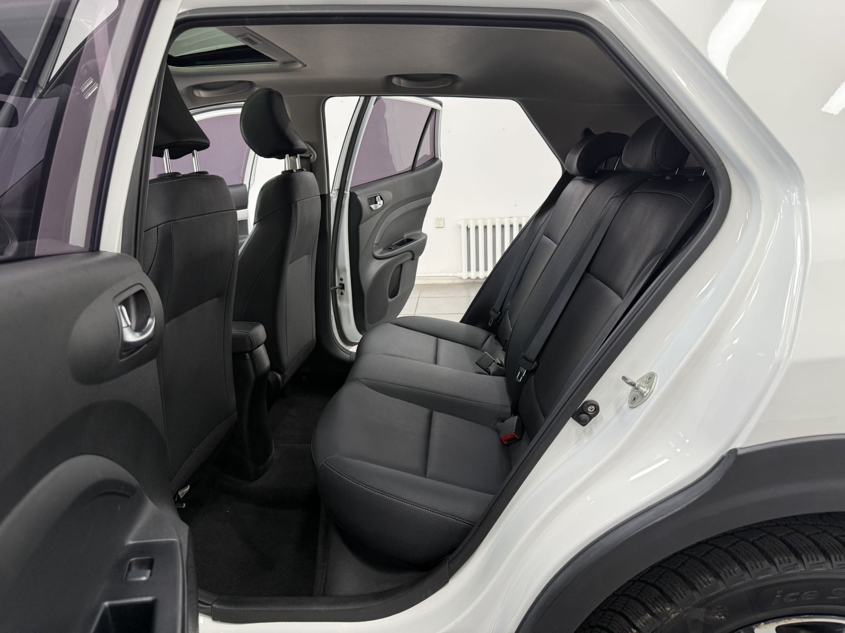 Kia KX1 1.4L