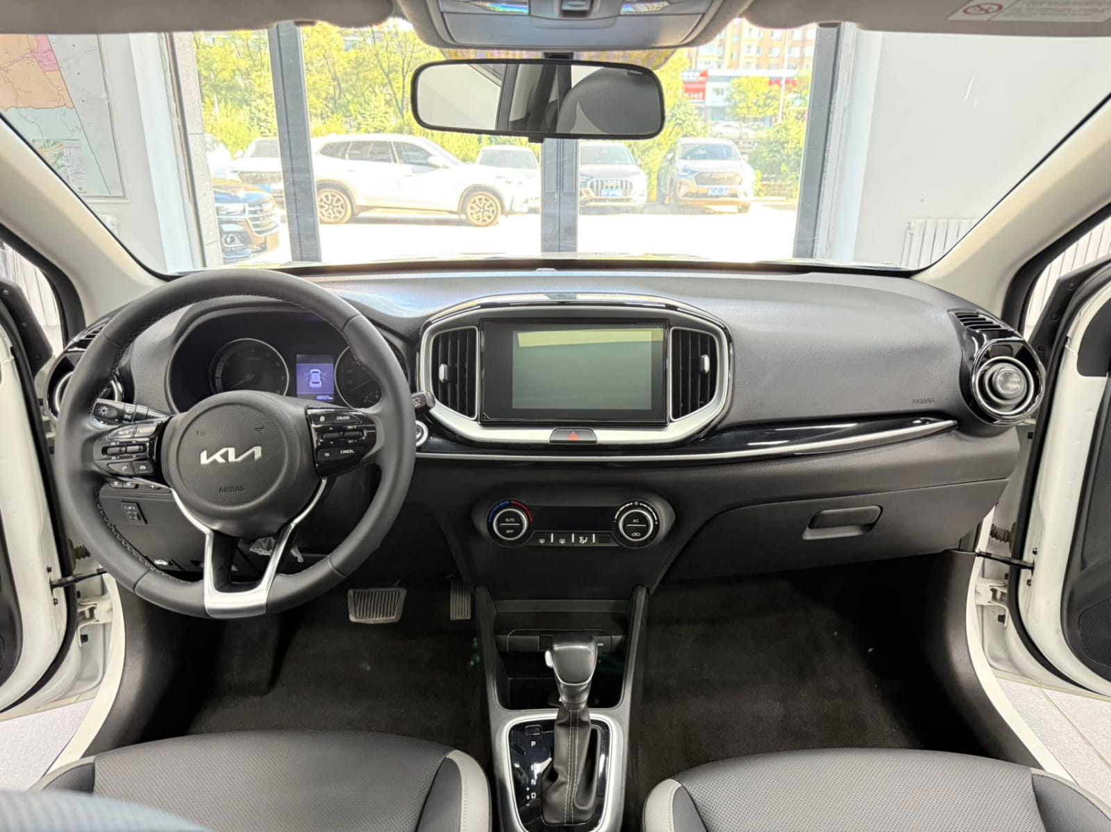Kia KX1 1.4L