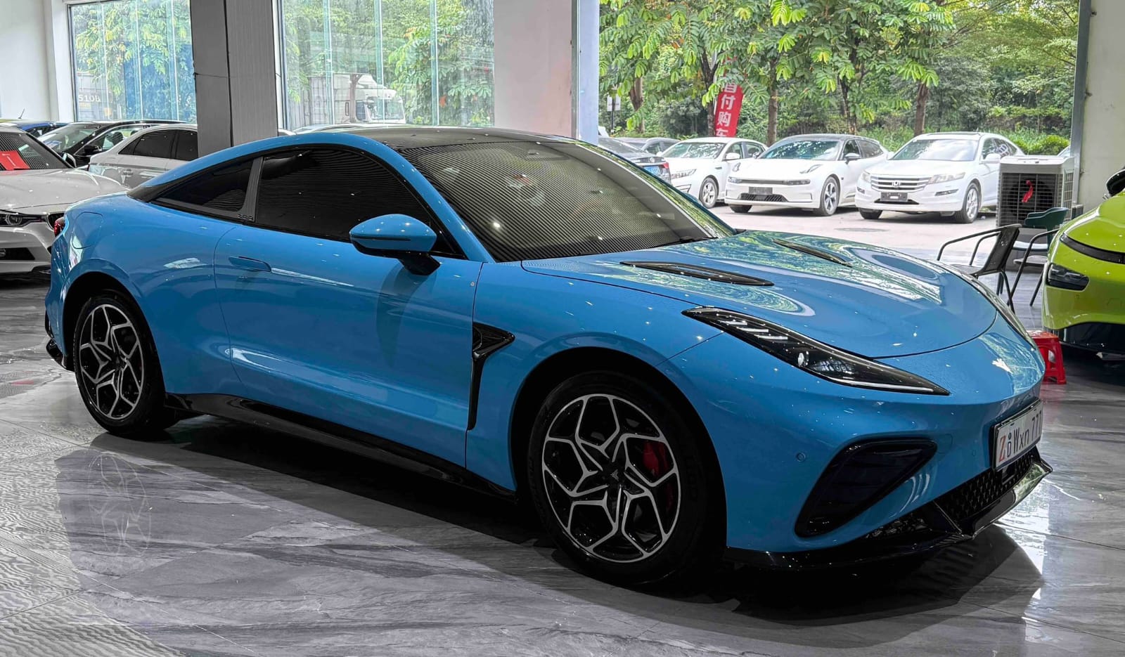 Hozon Neta GT 580 AWD
