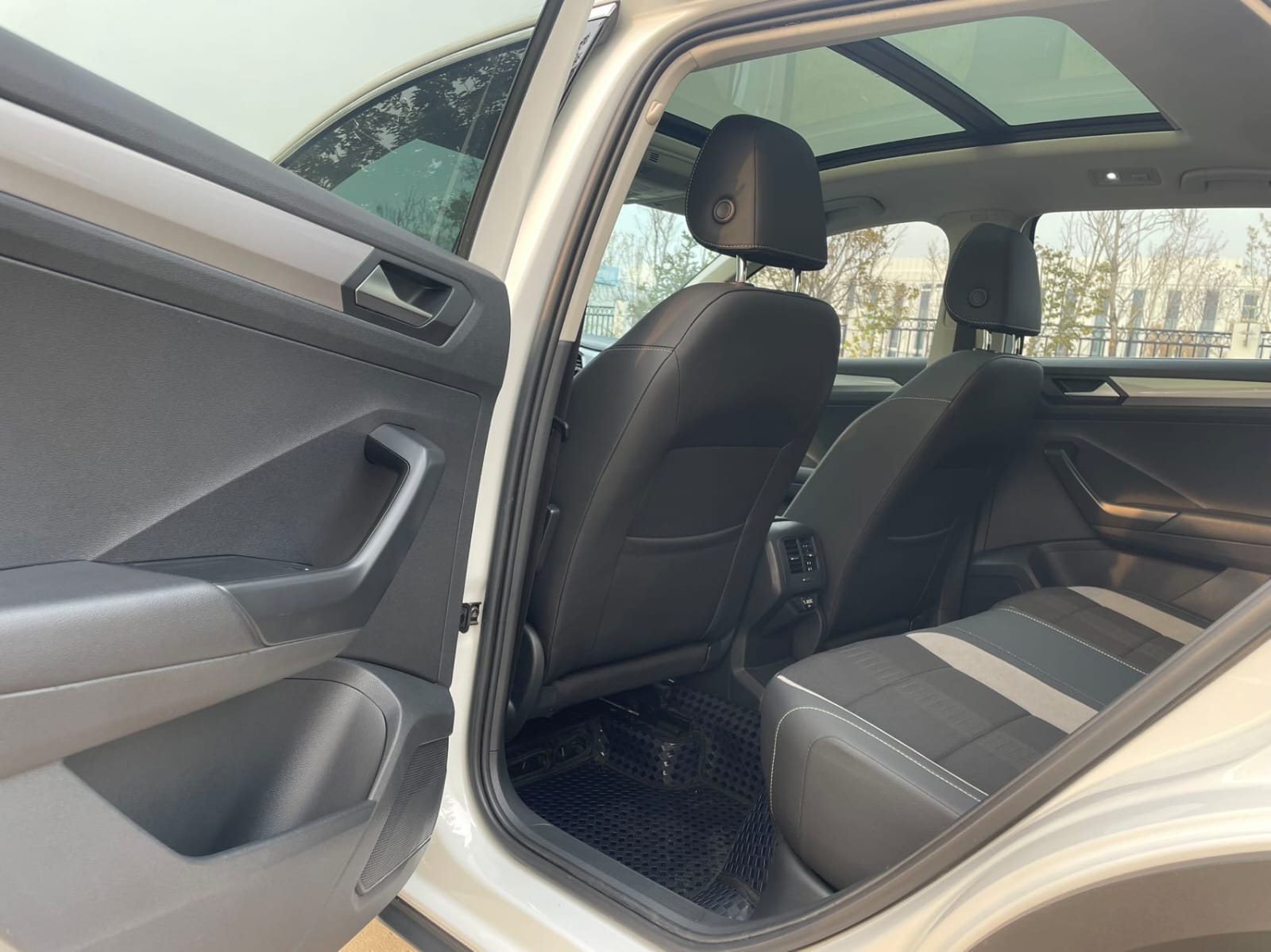 Volkswagen T-Roc Tango 1.4 TSI 280TSI Elite Plus