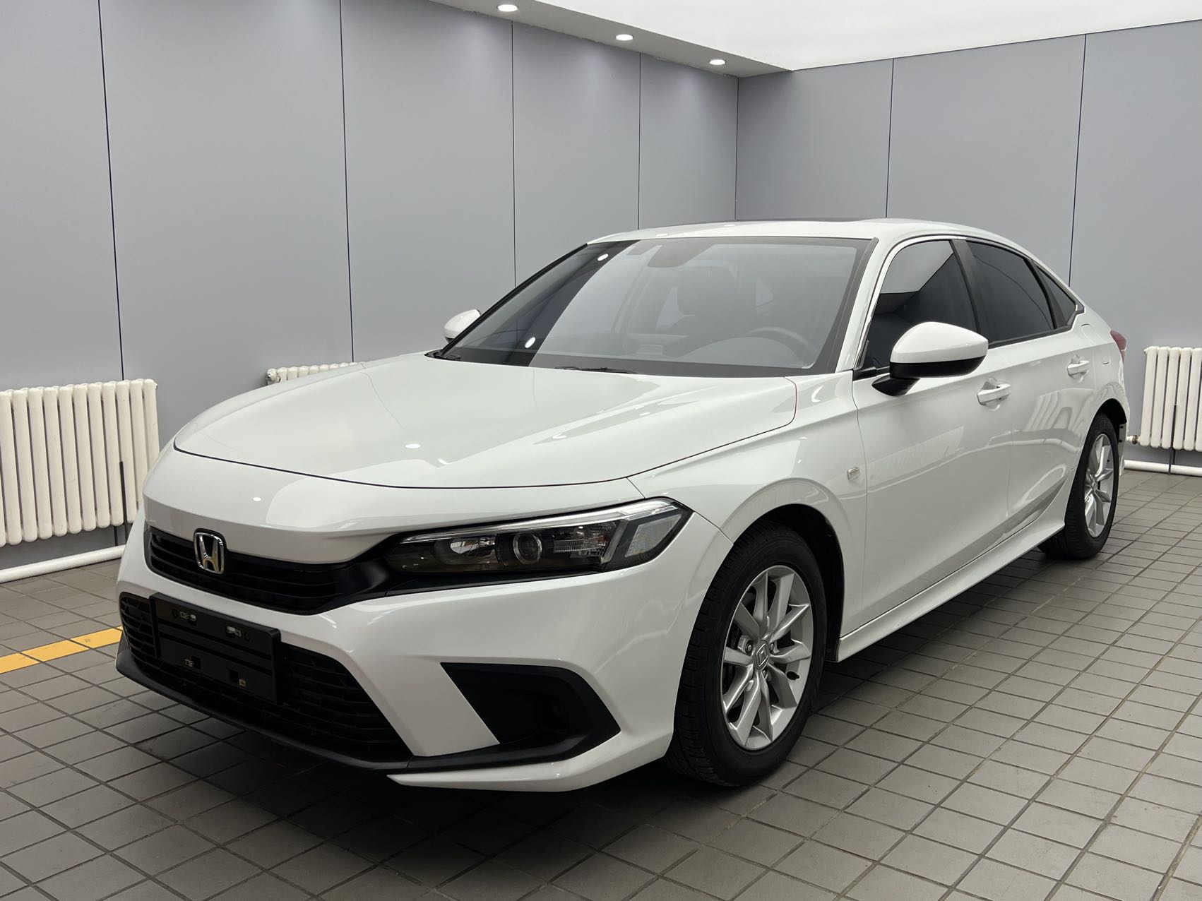 Honda Civic 180 Turbo CVT
