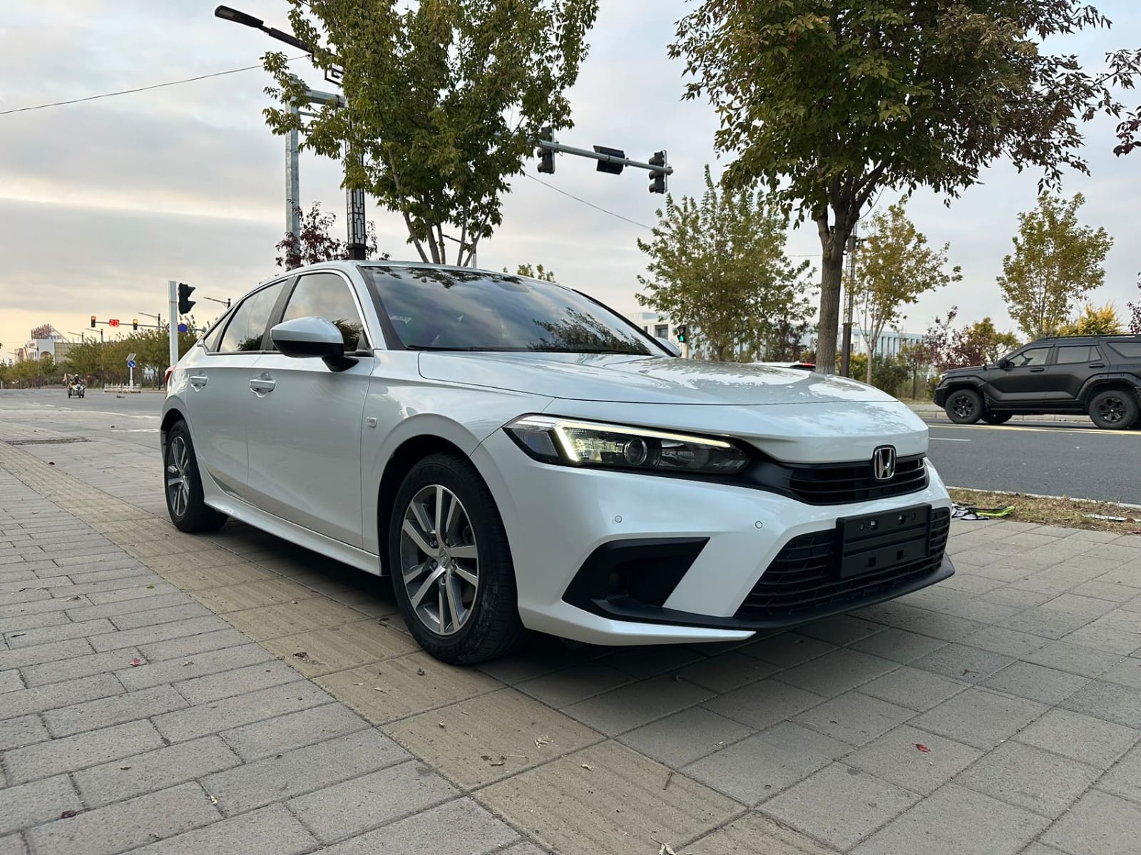 Honda Civic 180 Turbo CVT