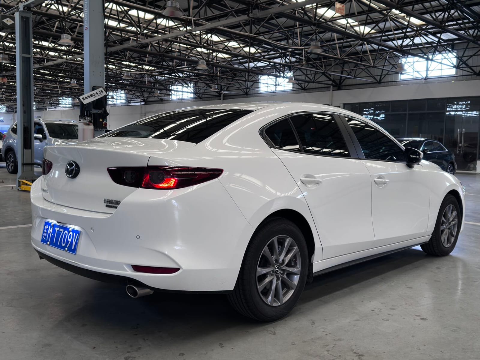 Mazda 3 Axela 1.5L Automatic
