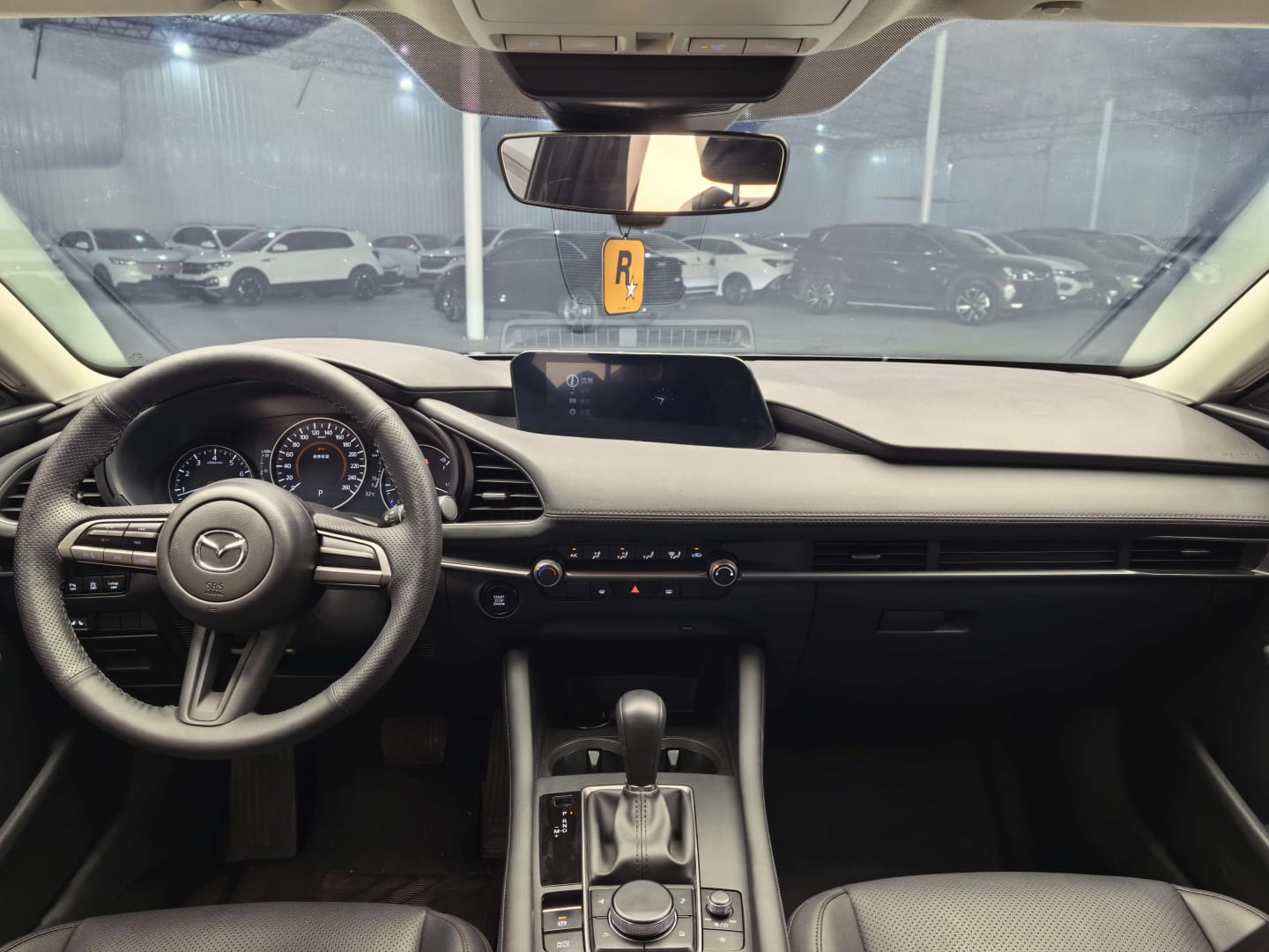 Mazda 3 Axela 1.5L