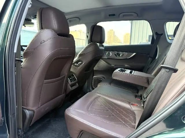 Chery Tiggo 8 Pro 2.0T 390T Quad-Drive Storm Edition