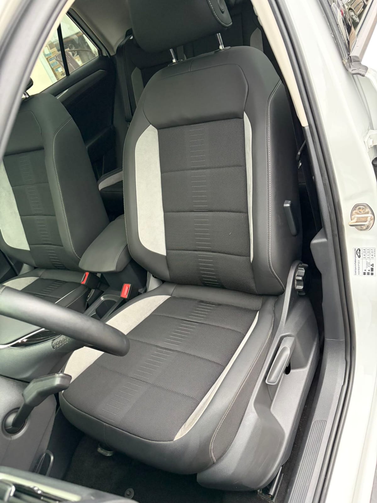 Volkswagen T-Roc Tango 280TSI DSG Elite Plus