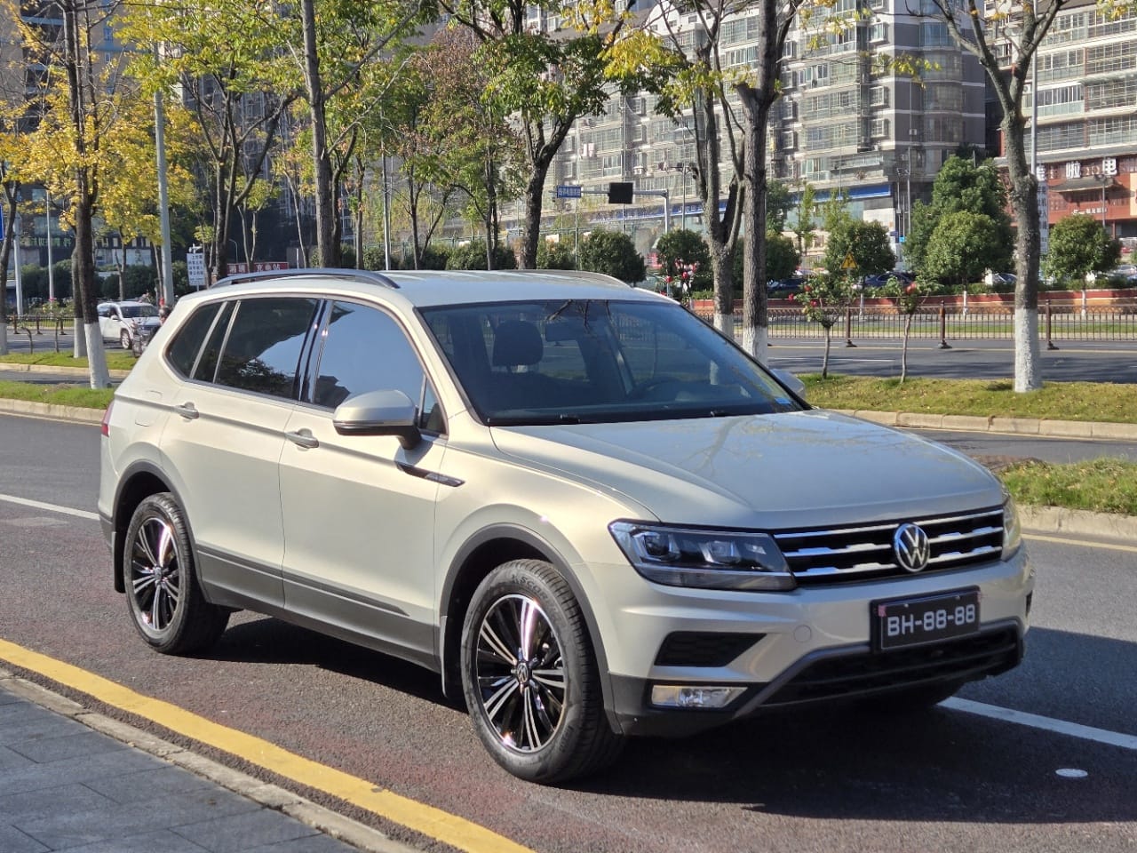 Volkswagen Tiguan L 280TSI Comfort