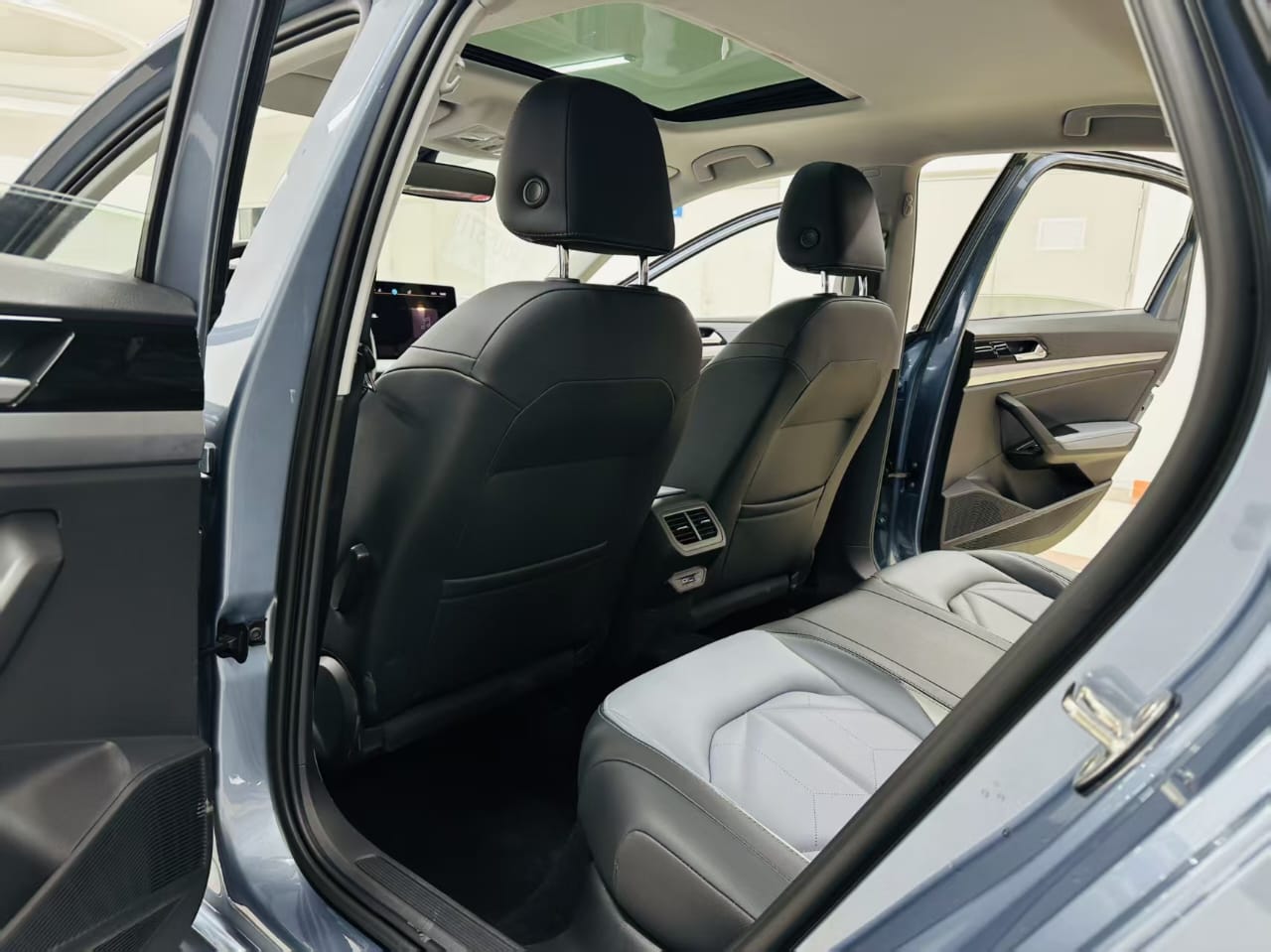 Volkswagen Lavida 280TSI DSG Forever Edition