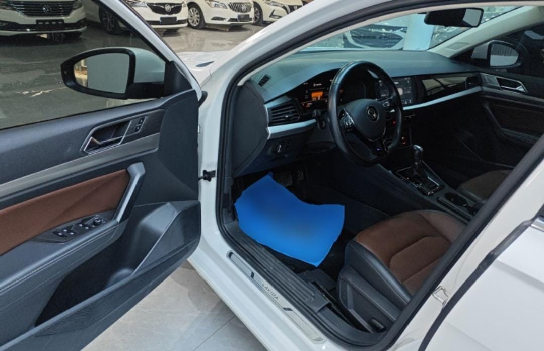 Volkswagen Lavida 280TSI DSG Deluxe Edition