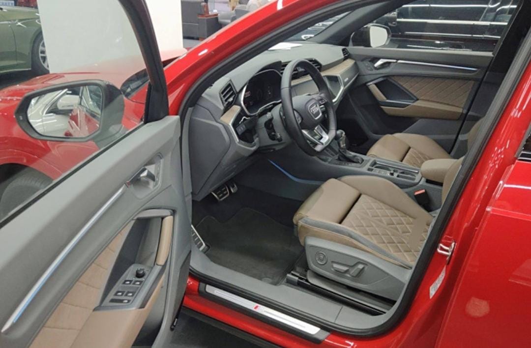 Audi Q3 45 TFSI quattro 4WD