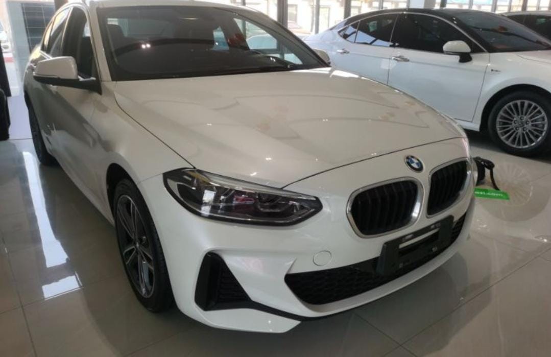 BMW 1 серия 2021 — 120i M Sport Edition