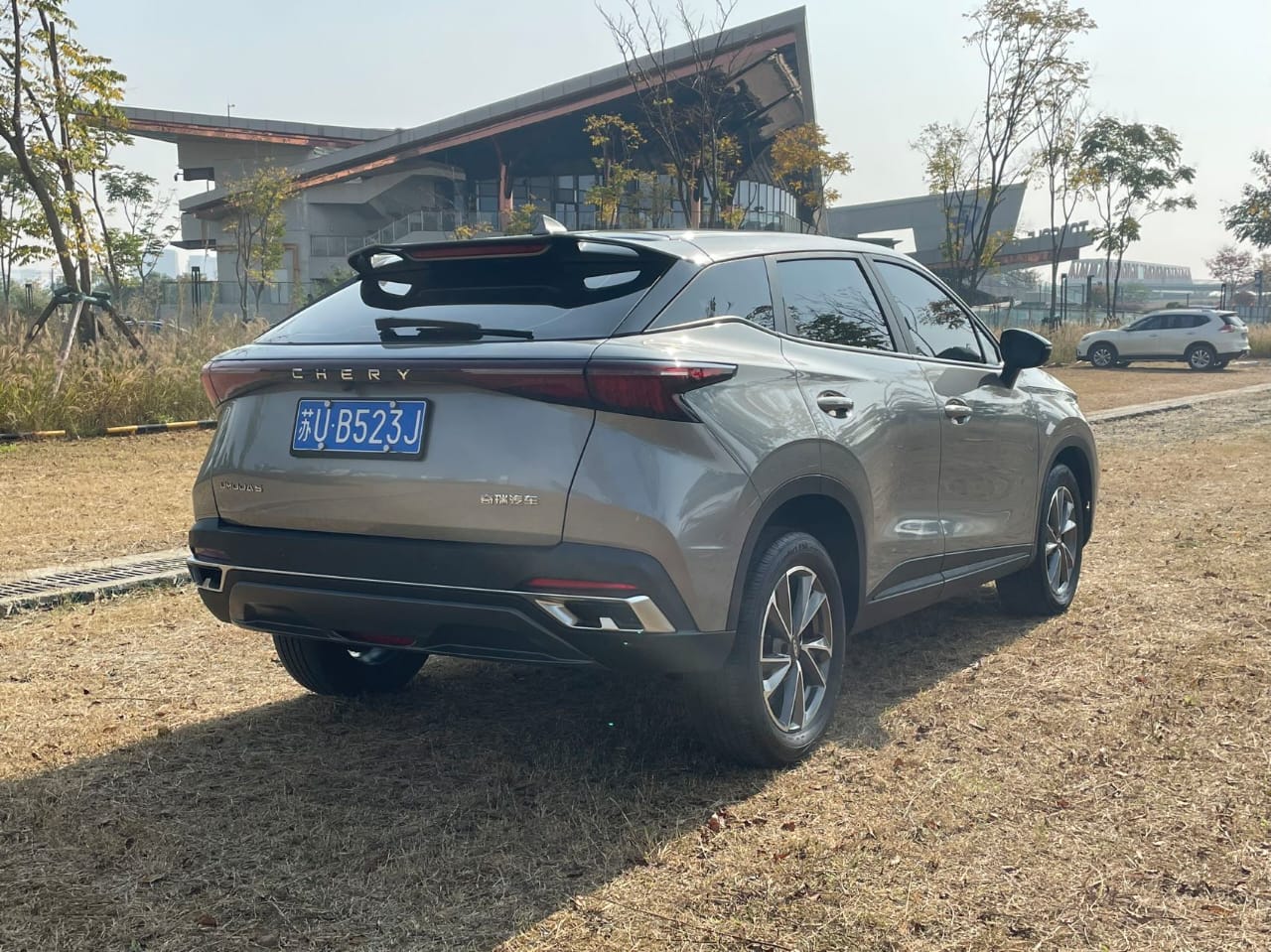 Chery Omoda 5 2022 1.5T CVT