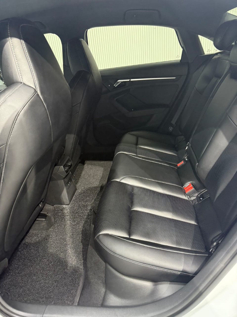 Audi A3 Limousine 35 TFSI элегантный