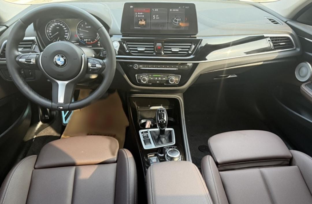 BMW 1 Series 2023 120i M Sport Night Edition