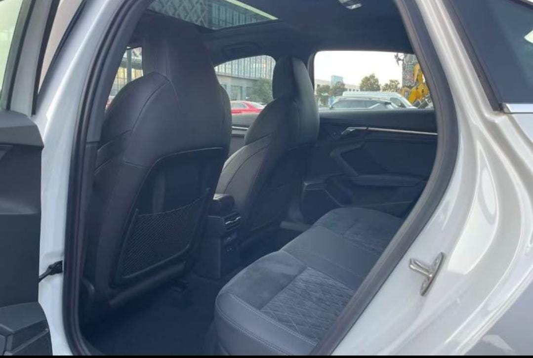 Audi A3L 2023 Limousine 35 TFSI Luxury Sport