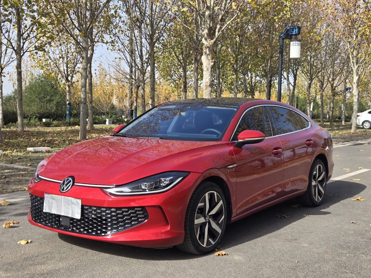 Volkswagen Lamando L 2022 280TSI DSG