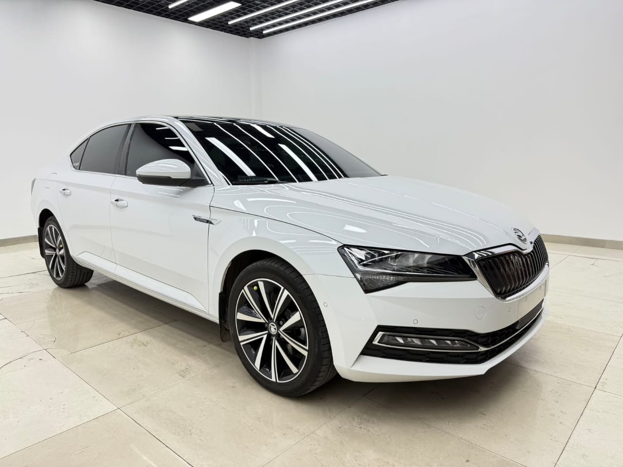 Skoda Superb Premium Edition 2022