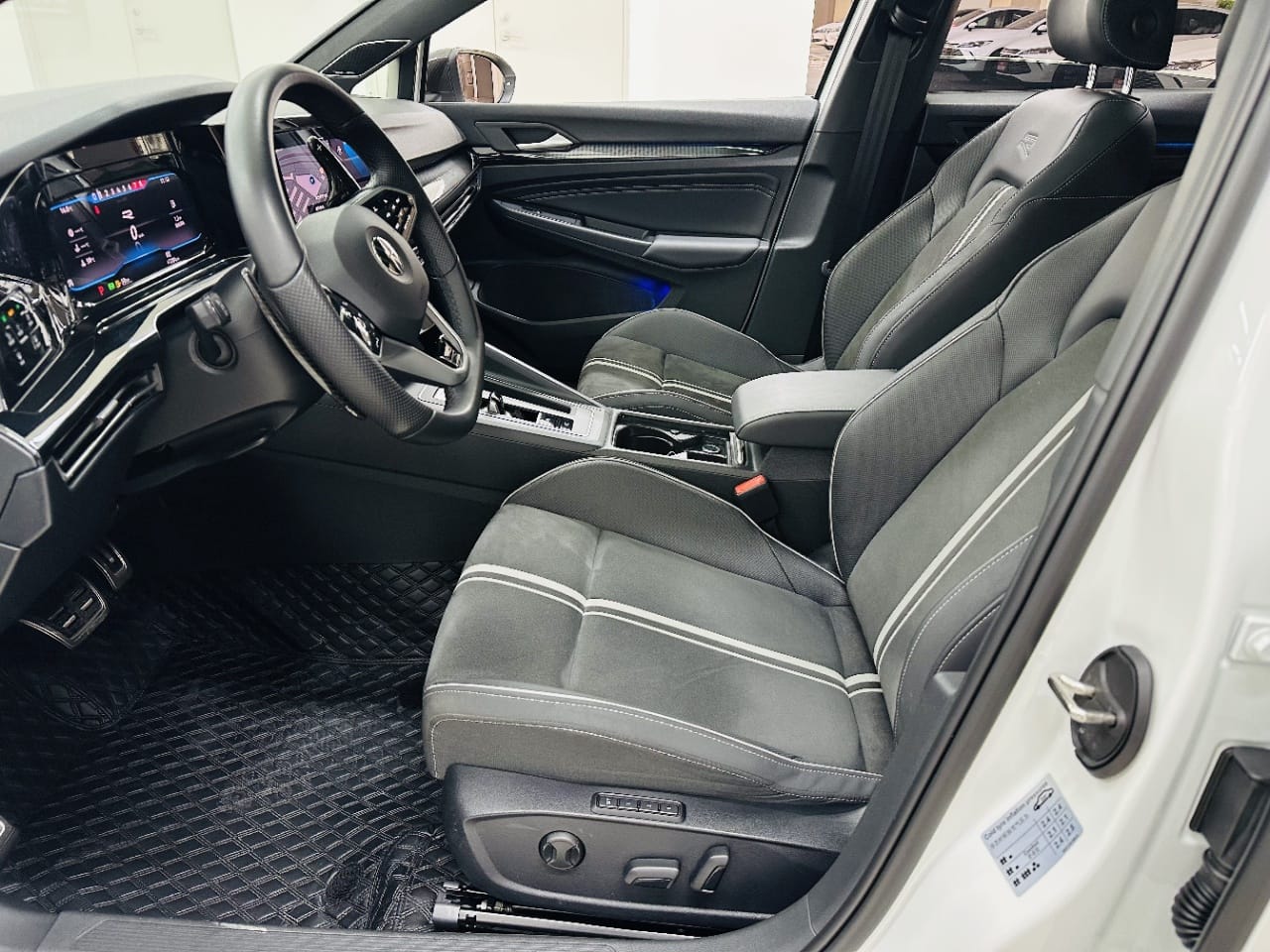 Volkswagen Golf 2022 280TSI DSG R-Line