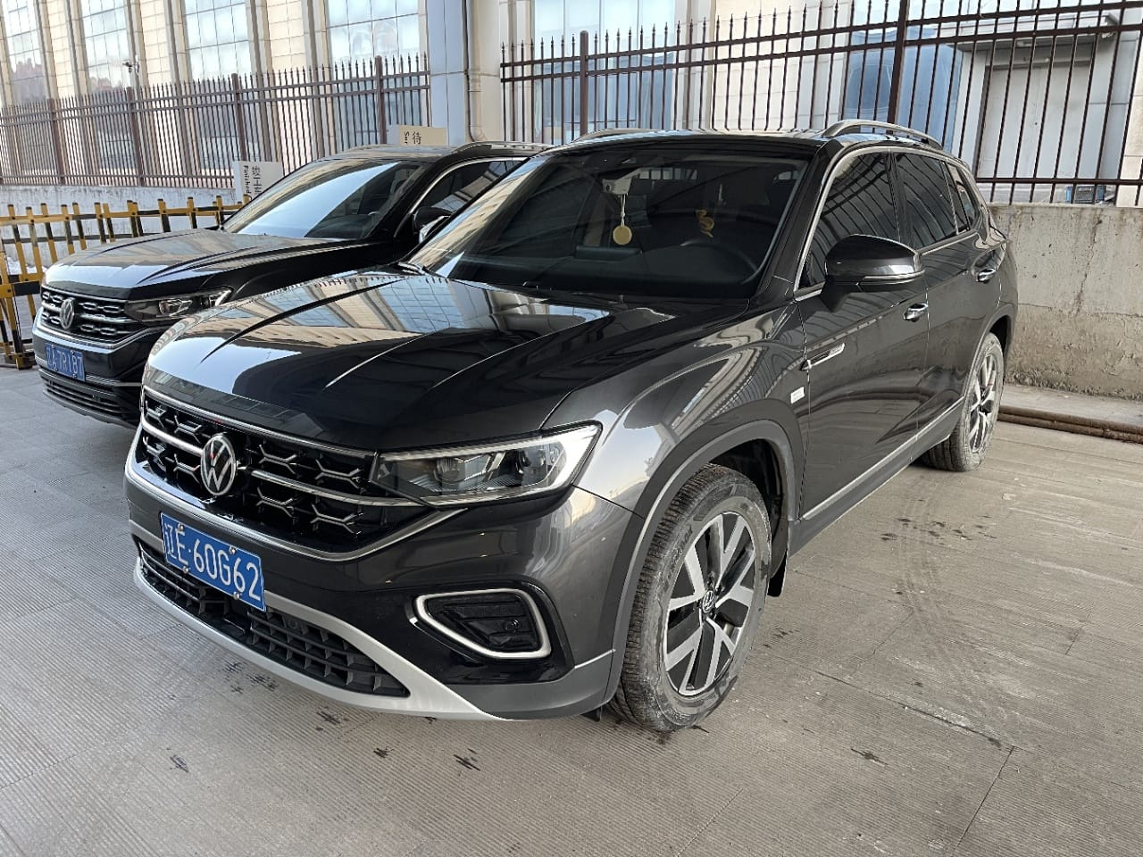 Volkswagen Tayron 2022 280TSI Deluxe PLUS Premium Edition