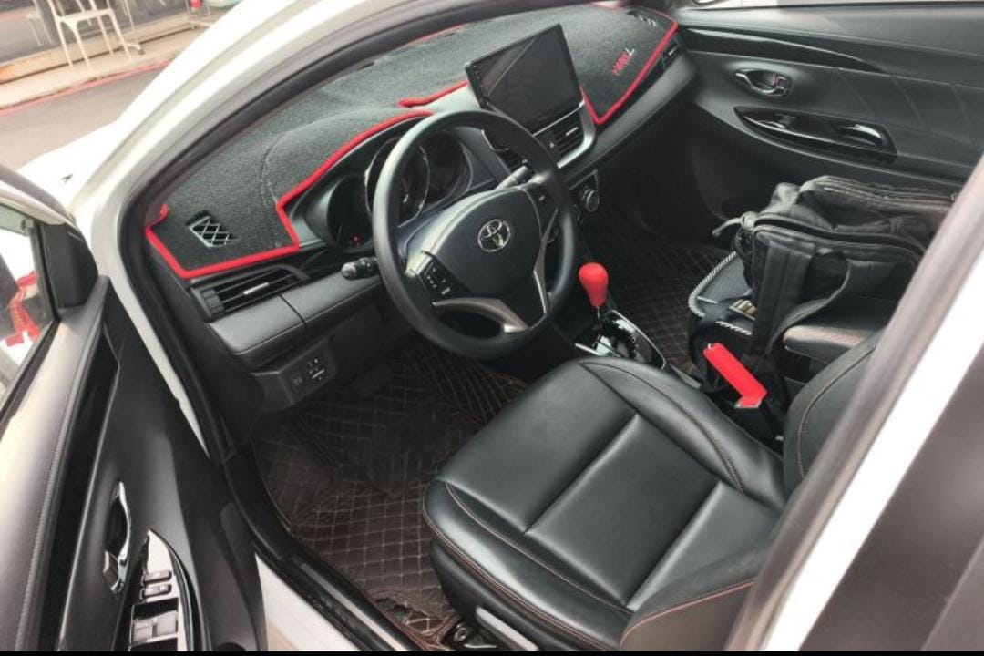 Toyota Yaris 2022 Glamour X 1.5L CVT Deluxe PLUS Edition