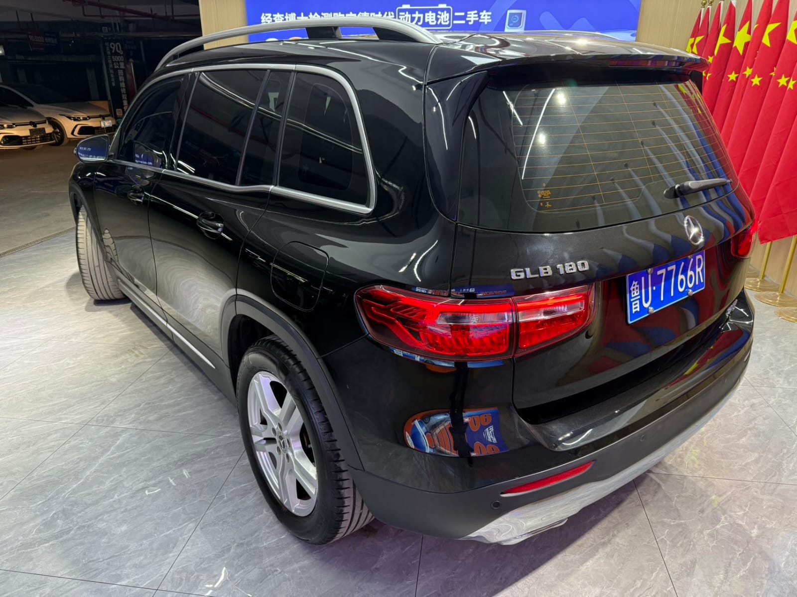 Mercedes-Benz GLB 180 2021