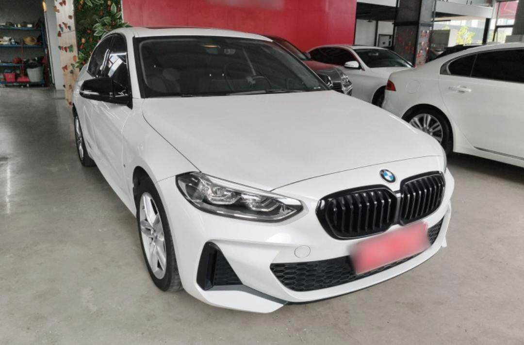 BMW 1 Series 2023 120i M Sport Night Edition