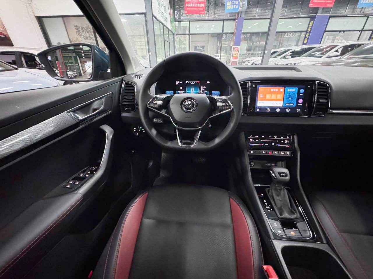 Skoda Karoq 2021 TSI280 Deluxe Edition