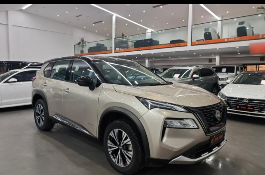 Nissan X-Trail 2023 Deluxe