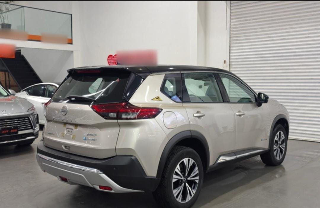 Nissan X-Trail 2023 Deluxe