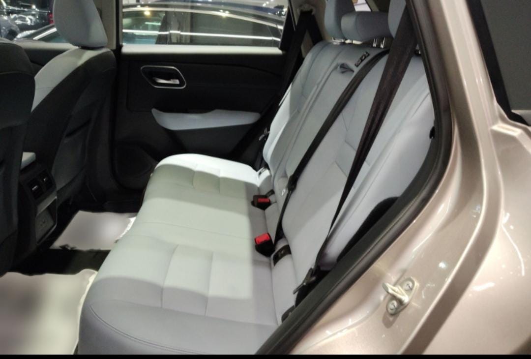 Nissan X-Trail 2023 Deluxe