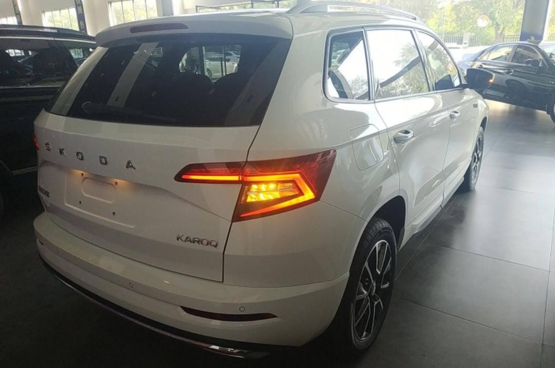 Skoda Karoq 2023 TSI280 Premium Edition