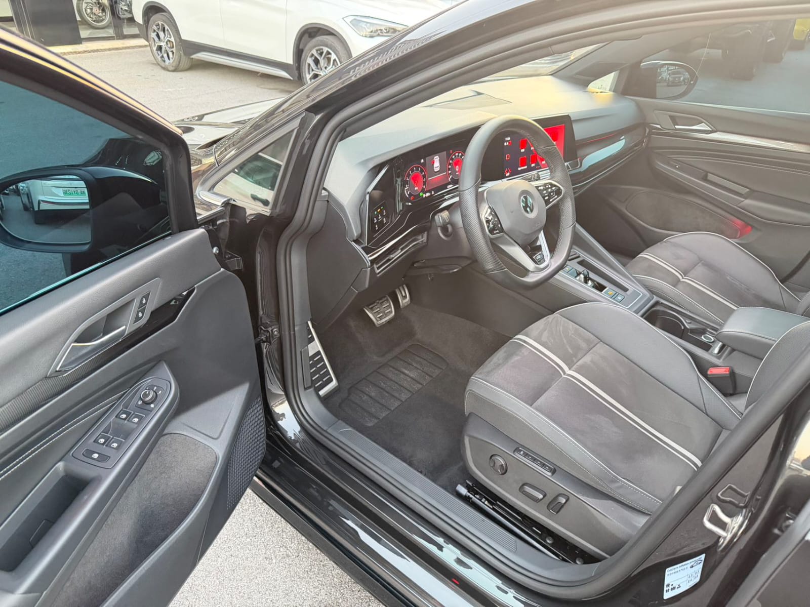 Volkswagen Golf 2022 R-Line