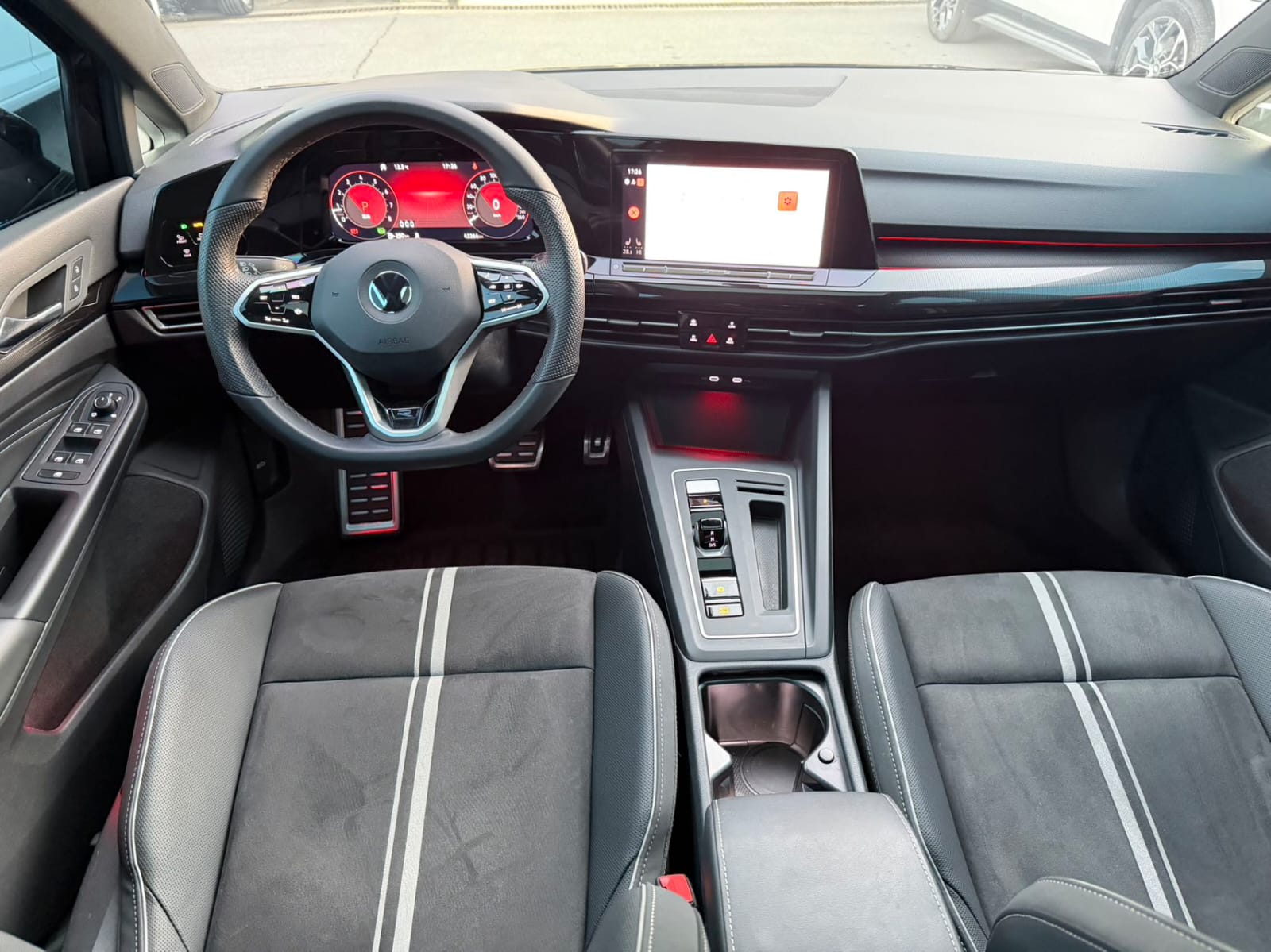 Volkswagen Golf 2022 R-Line